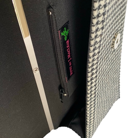 PUTU BY J. MacLear Houndstooth Clutch w/ Leather Strap - Picture 4 of 6